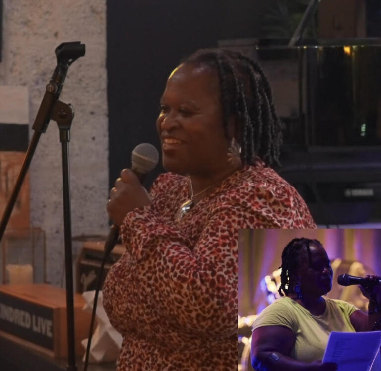 Sandra Howell performing