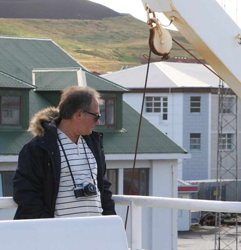 Krys Leach at Stykkysholmur Harbour